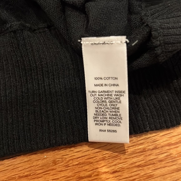 Express sweater - Picture 3 of 5